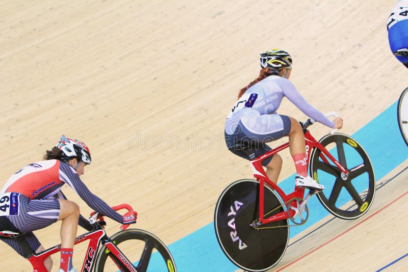 best puncture proof road tyres