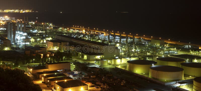 Industria de la noche foto de archivo libre de regalías Industria de la noche foto de archivo libre de regalías