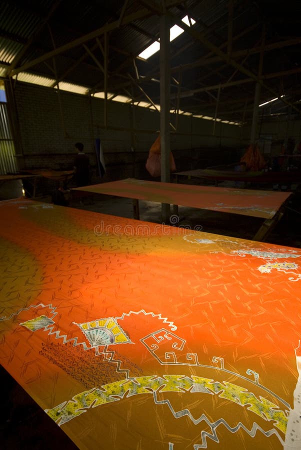 Industria di pittura del batik fotografia stock libera da diritti Industria di pittura del batik fotografia stock libera da diritti