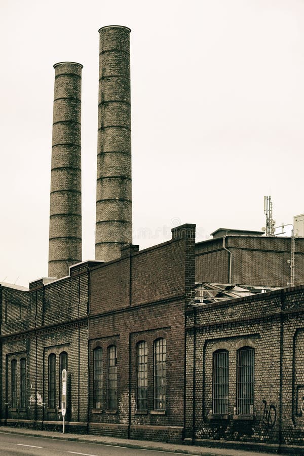 Industrial chimney