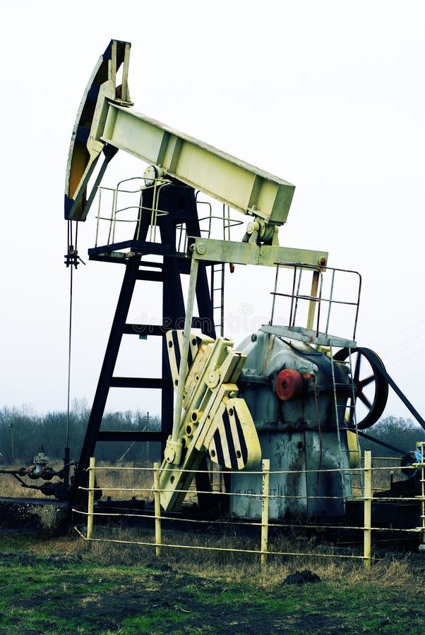 Industrial Oil Pump Royalty Free Stock Image Image 7579916