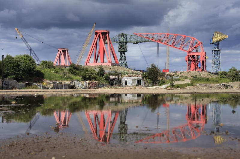 industriell reflexion royaltyfria foton industriell reflexion royaltyfria foton
