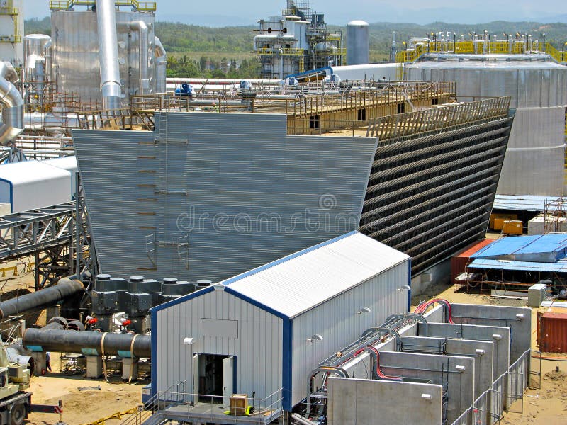 Construction of an industiral cooling tower. Construction of an industiral cooling tower