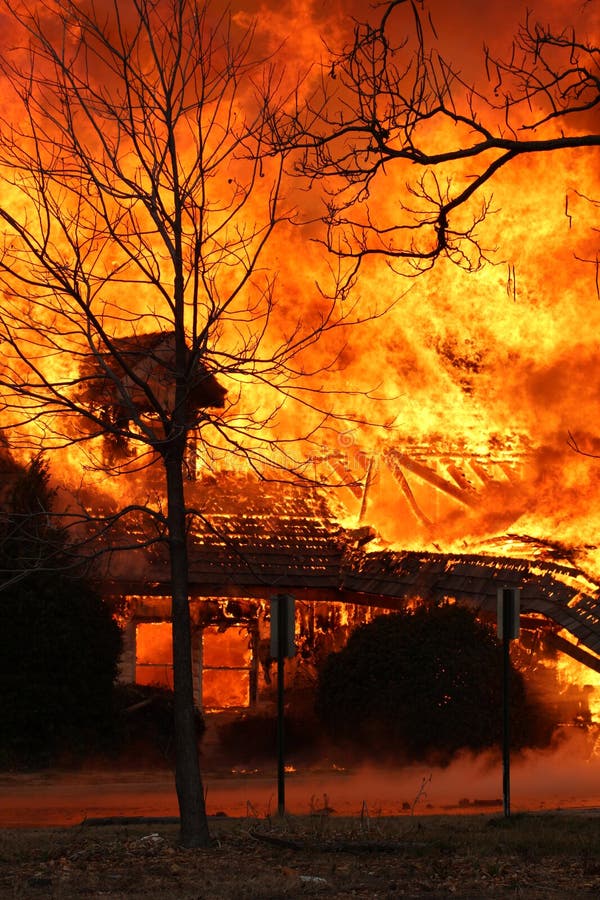 Inferno Fiammeggiante fotografie stock