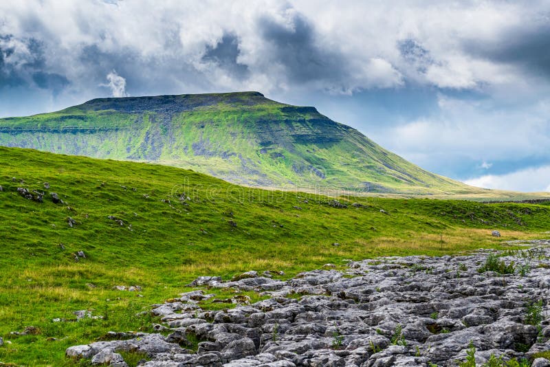 Ingleborough mountain. Yorkshire Dales National Park