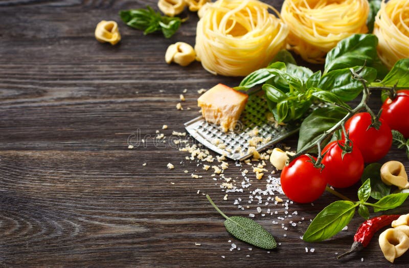 Ingredientes de alimento italianos