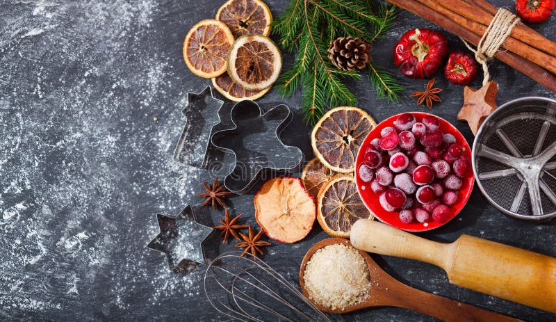 Ingredientes para cozinhar o cozimento do Natal imagem de stock