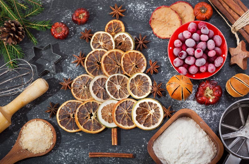 Ingredientes para cozinhar o cozimento do Natal, vista superior imagens de stock royalty free