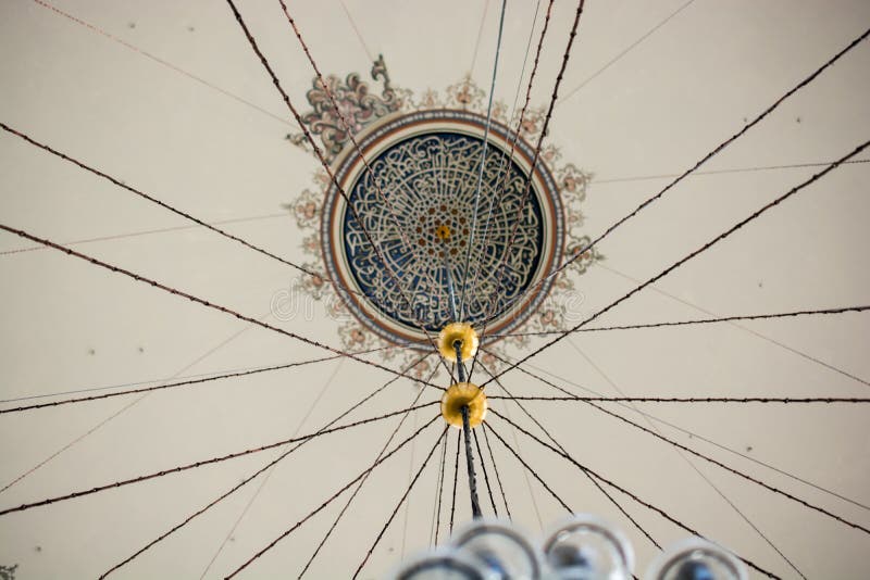 Innenansicht der Haube in der Osmanearchitektur stockbilder Innenansicht der Haube in der Osmanearchitektur stockbilder