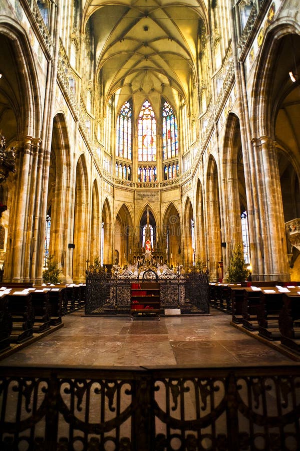 Innenraum von St. Vitus Cathedral in Prag