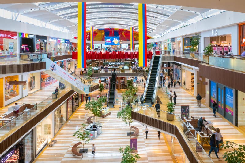 Inre sikt Colombia Chia Fontanar för kommersiell mitt arkivfoto Inre sikt Colombia Chia Fontanar för kommersiell mitt arkivfoto