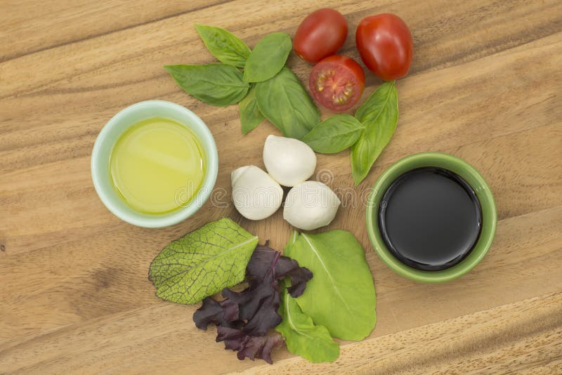 Insalata di Caprese fotografie stock Insalata di Caprese fotografie stock