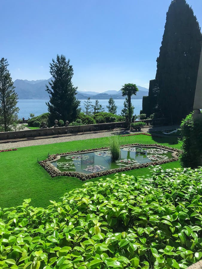 Insel Isola Bella Mit Garten Stockfoto Bild von