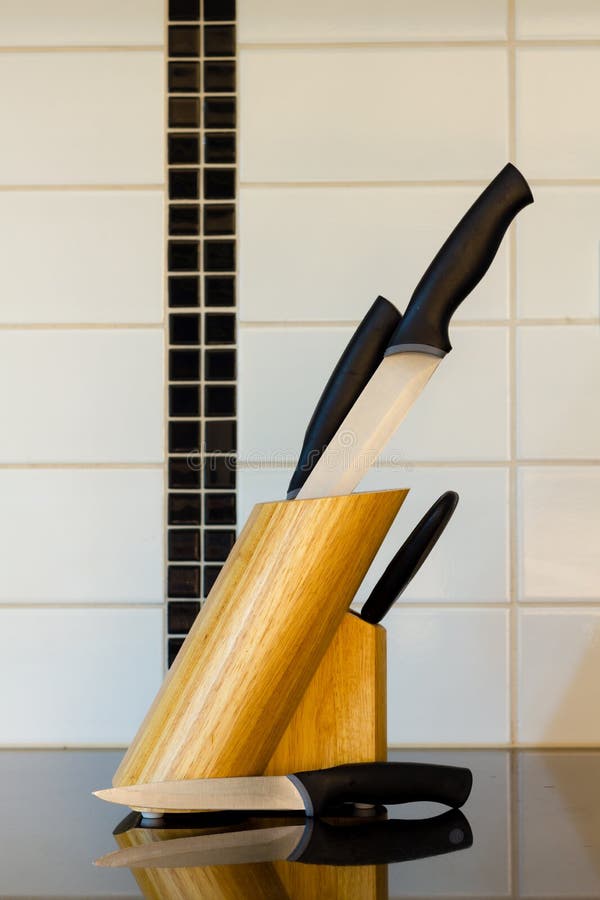 Insieme dei knifes della cucina fotografia stock libera da diritti Insieme dei knifes della cucina fotografia stock libera da diritti