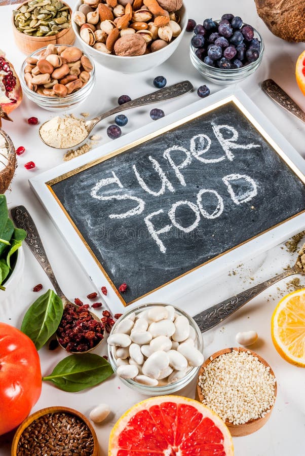 Insieme di alimento sano organico fotografia stock libera da diritti Insieme di alimento sano organico fotografia stock libera da diritti