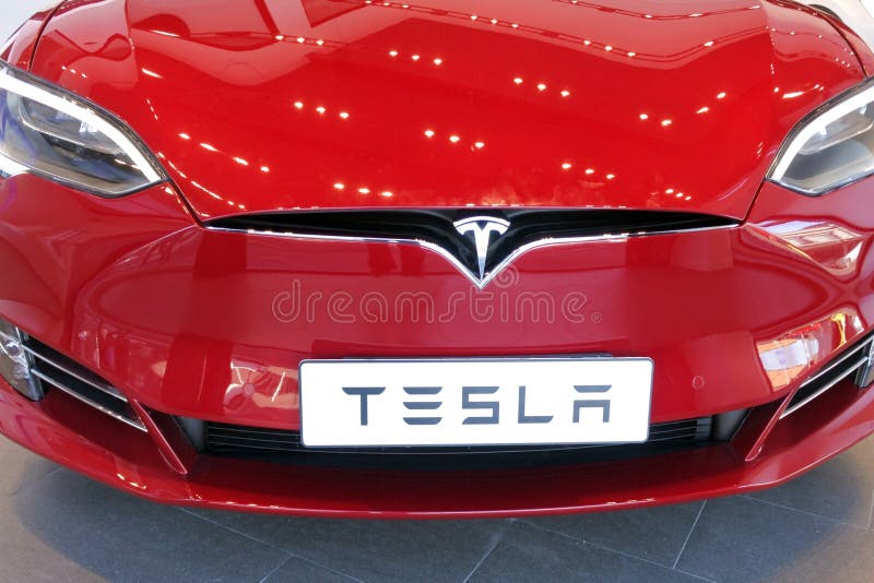 The front hood of the plug-in electric car Model S royalty free stock images The front hood of the plug-in electric car Model S royalty free stock images