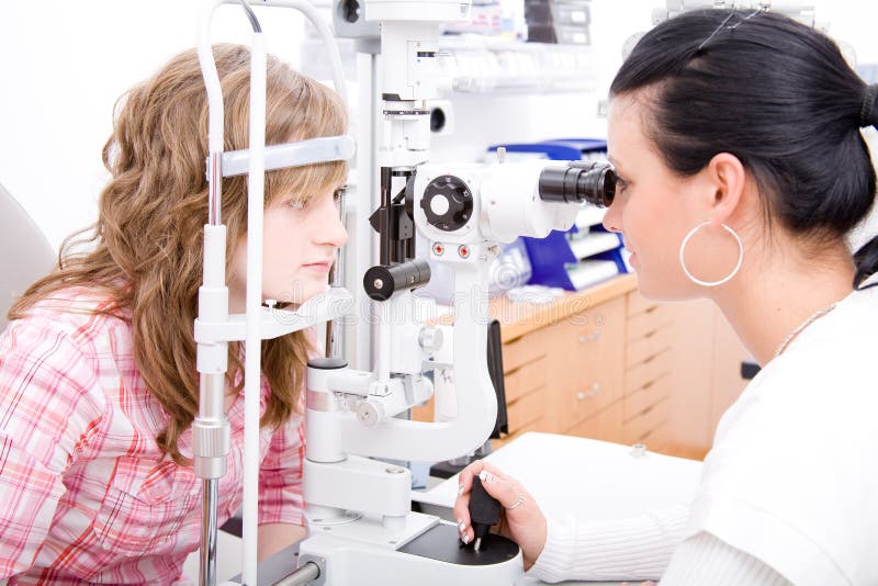 Inspect a patient in ophthalmology labor