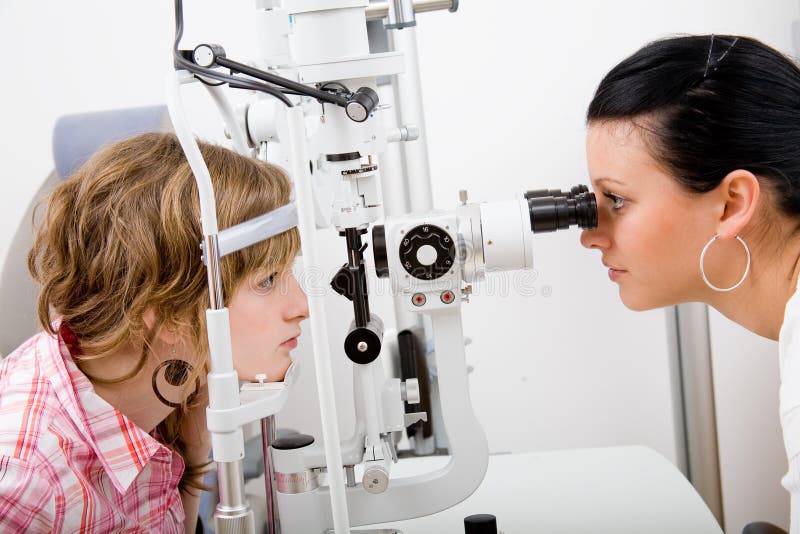 Inspect a patient in ophthalmology labor