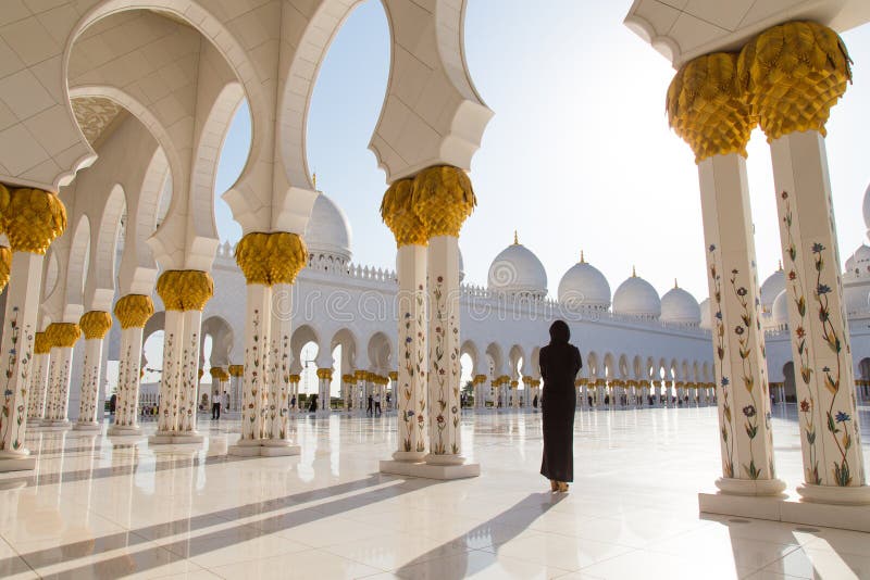 This photo was taken in Sheikh Zayed Grand Mosque when I had a tour to Abu Dhabi searching for the inspiration in UAE. This moment was truly magical and I was lucky enough to capture it :. This photo was taken in Sheikh Zayed Grand Mosque when I had a tour to Abu Dhabi searching for the inspiration in UAE. This moment was truly magical and I was lucky enough to capture it :