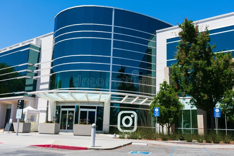 S Headquarters In Silicon Valley Stock Photo - Download Image