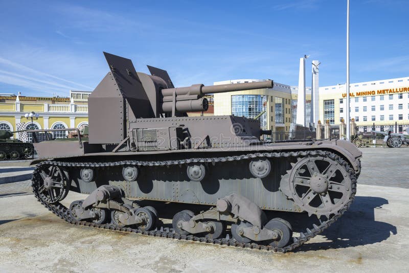 Installation d'artillerie automotrice SU-5-1 modèle 1934 image stock