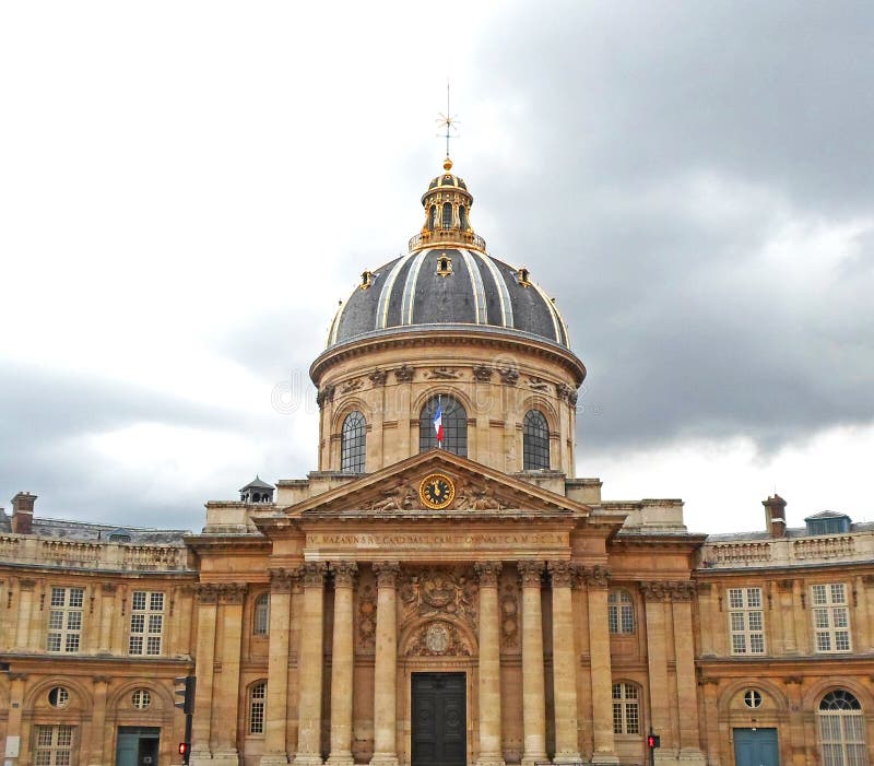 Instituto Francia en París, Francia.