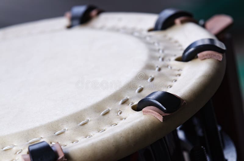 Instrument De Percussion Japonais Traditionnel Taiko Photo stock