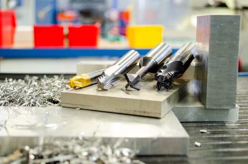 Instrumente industriale de precizie pentru industria metalurgică. tăietori și perforatoare. royalty free stock images