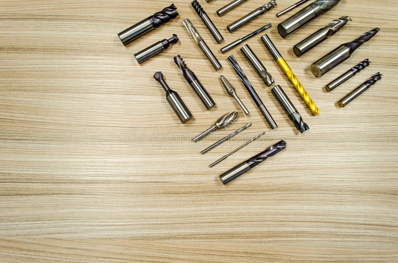 Instrumente industriale de precizie pentru industria metalurgică. tăietori și perforatoare. stock image