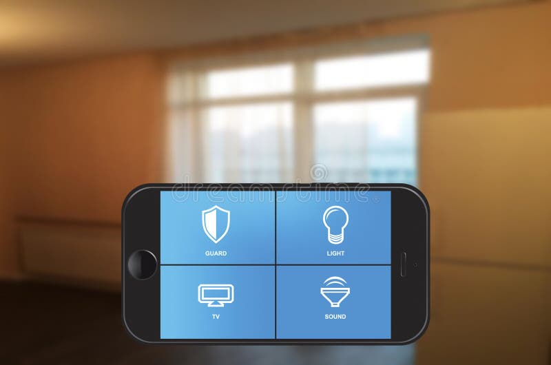 Intelligente Hausautomations-APP auf Smartphone lizenzfreies stockbild Intelligente Hausautomations-APP auf Smartphone lizenzfreies stockbild
