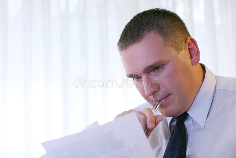 interesy kontemplacj ludzi zdjęcie stock interesy kontemplacj ludzi zdjęcie stock