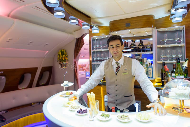 Interior de la clase de negocios de Airbus A380 de los emiratos fotos de archivo libres de regalías Interior de la clase de negocios de Airbus A380 de los emiratos fotos de archivo libres de regalías