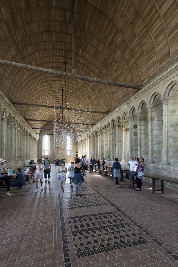 Interior de Mont Saint Michel Abbey, Francia imagen de archivo libre de regalías Interior de Mont Saint Michel Abbey, Francia imagen de archivo libre de regalías