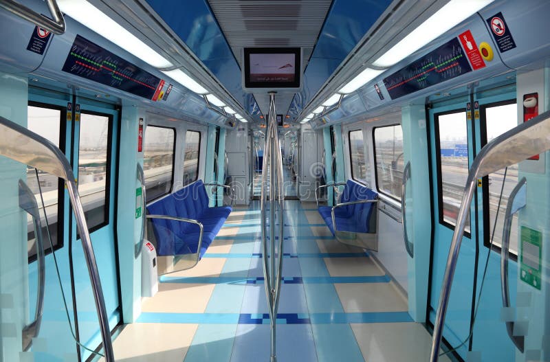 Interior del nuevo metro de Dubai fotografía de archivo Interior del nuevo metro de Dubai fotografía de archivo