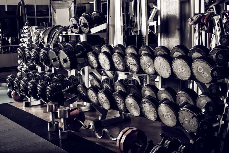 Interior Do Gym Com Material Desportivo Imagem de Stock Imagem de