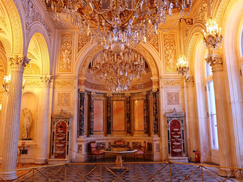 Interior do palácio do inverno do eremitério do estado foto de stock royalty free