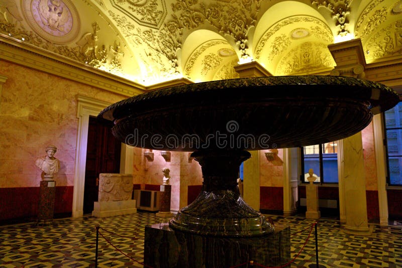 Interior do palácio do inverno do eremitério do estado fotos de stock royalty free