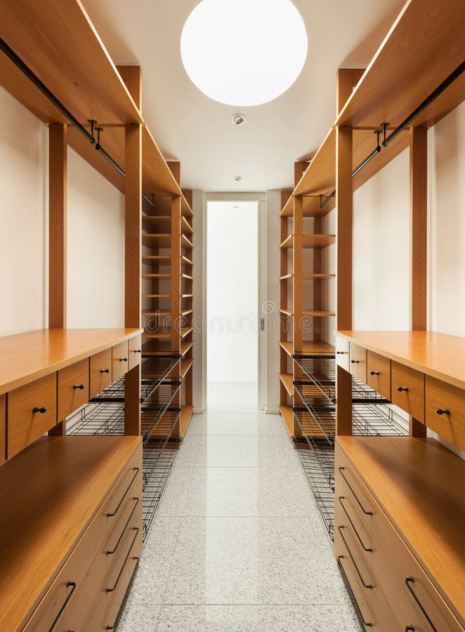 House, dressing room stock image. Image of wardrobe, ceiling 39912013