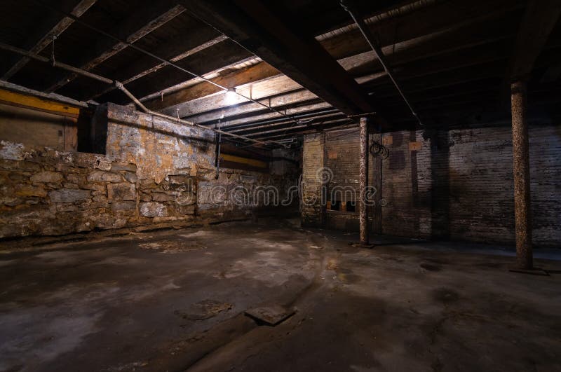 4 475 Grungy Warehouse Photos Free Royalty Free Stock Photos From Dreamstime 4 475 Grungy Warehouse Photos Free Royalty Free Stock Photos From Dreamstime