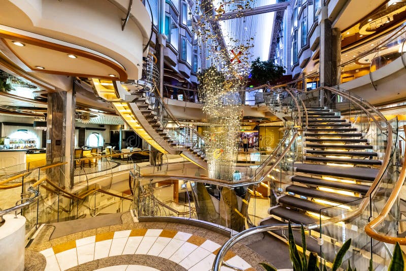 Interior of Royal Caribbean`s `Navigator of the Sea` Cruise Ship. Editorial  Stock Image - Image of modern, holiday: 186379934