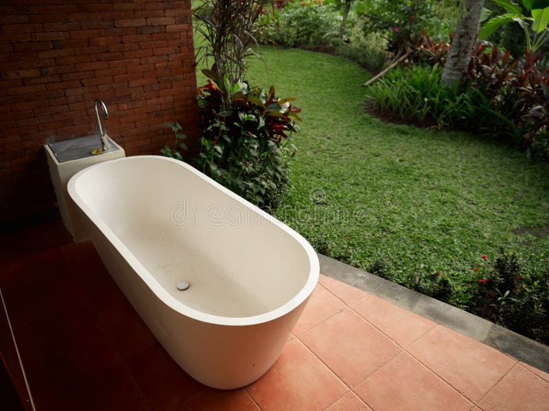 Landscape Bathroom Outdoors Relax Interior Design Bushes Grass Stock Image  - Image of lifestyle, nature: 220643767