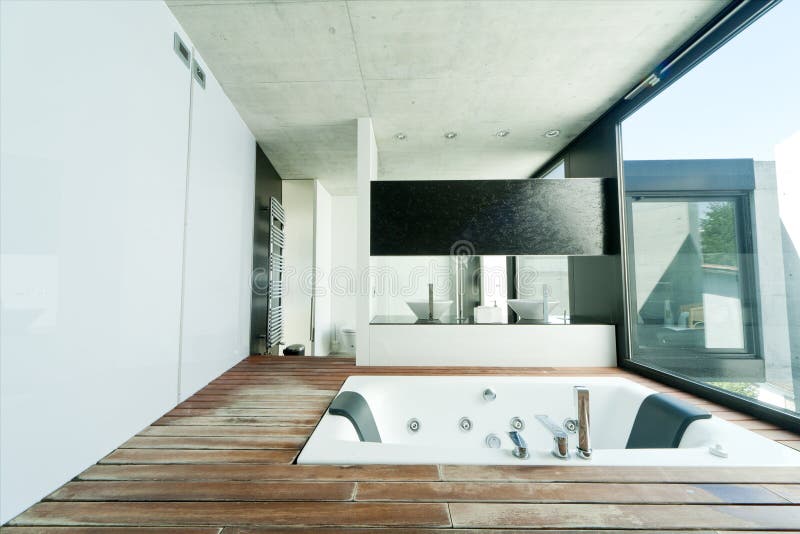 Interiore moderno della stanza da bagno immagini stock Interiore moderno della stanza da bagno immagini stock