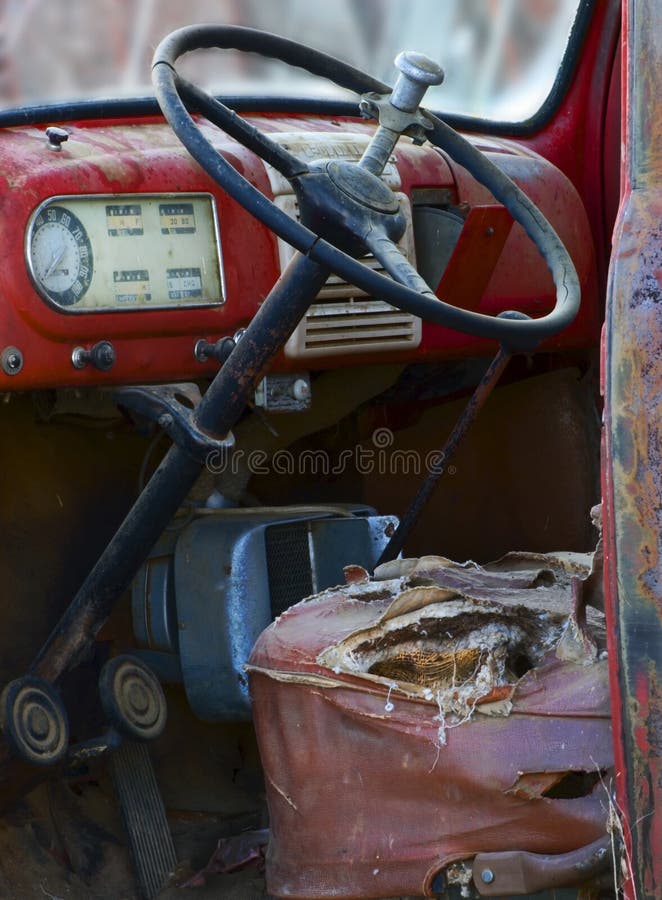 interioren ut truck slitet arkivfoton interioren ut truck slitet arkivfoton