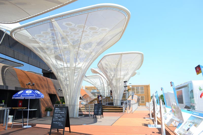 Internal view of the German pavilion at EXPO Milano 2015 with solar trees Organic Photovoltaic lamps.