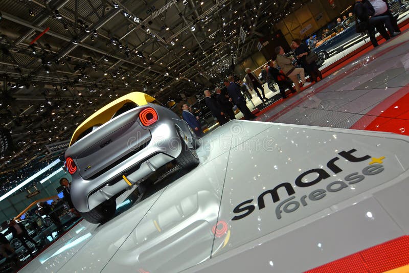 internationell motorshow för 89th Genève - Smart Forease+ begrepp royaltyfri fotografi internationell motorshow för 89th Genève - Smart Forease+ begrepp royaltyfri fotografi