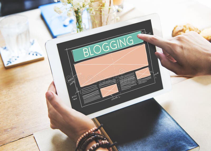 Internet sociale della rete di media del blog di blogging che collega Concep immagini stock libere da diritti Internet sociale della rete di media del blog di blogging che collega Concep immagini stock libere da diritti