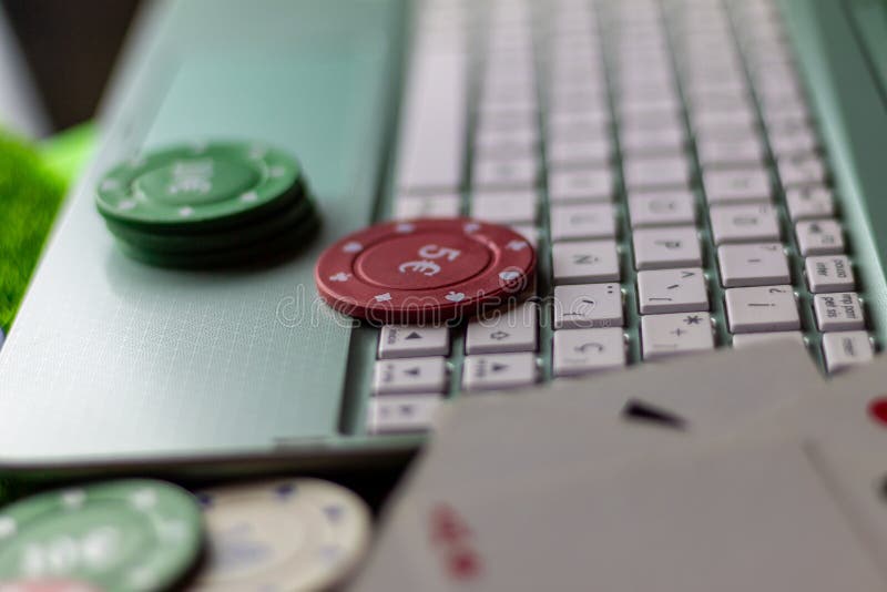 Internet gambling services. Betting on the Internet and winning money with games of chance. Play poker at home. Internet gambling services. Betting on the Internet and winning money with games of chance. Play poker at home