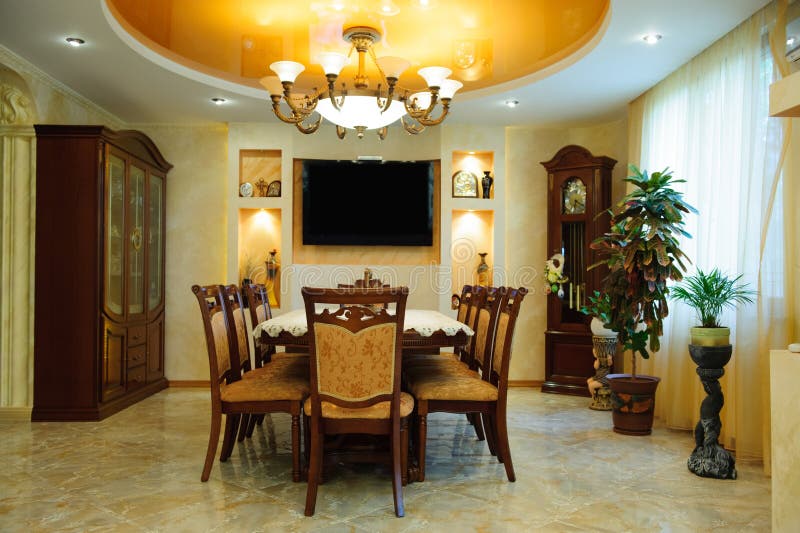 Sala Da Pranzo Di Lussi
medan 2022