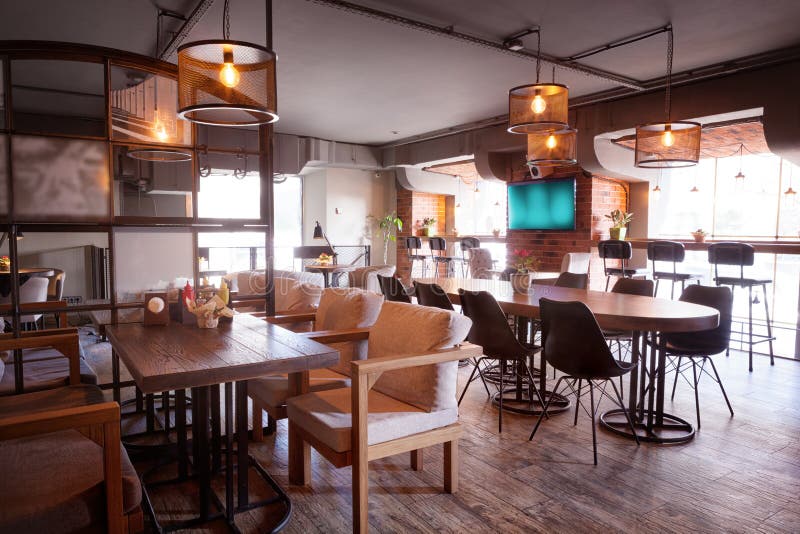 Interno europeo moderno del caffè fotografie stock libere da diritti