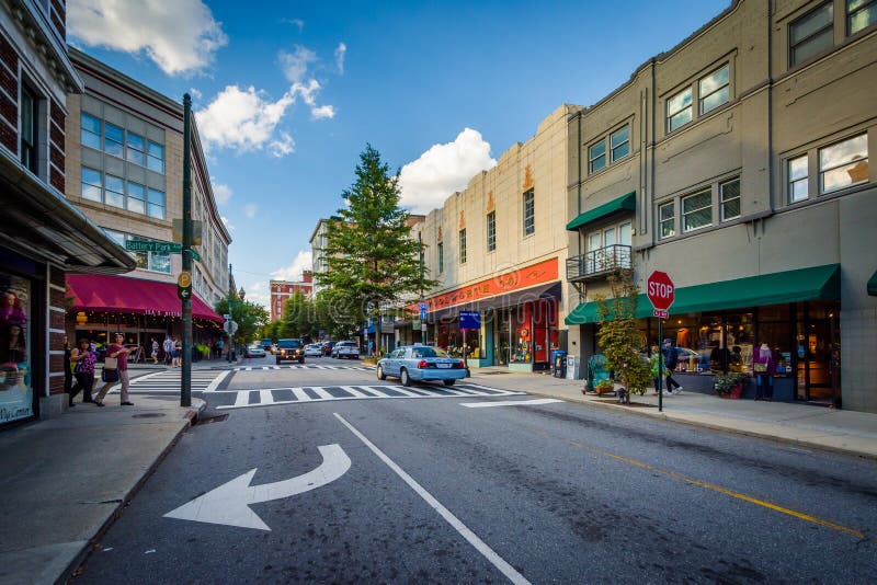 intersection-buildings-downtown-ashevill